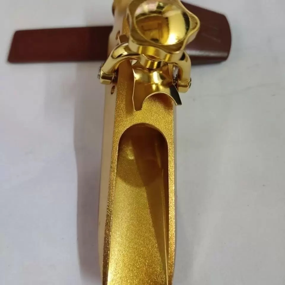 Hoge Kwaliteit Professionele Tenor Sopraan Altsaxofoon Metalen Mondstuk Gold Plating Sax Mond Stukken Accessoires Maat 5 6 7 8