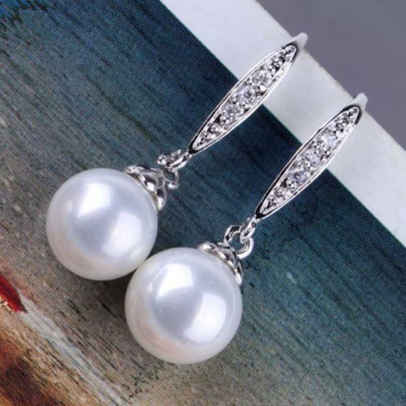 Charm 2022 Fashion Trends New Exit Imitates LPearl Long Earrings Party Wedding Women's Jewelry Gifts G230602