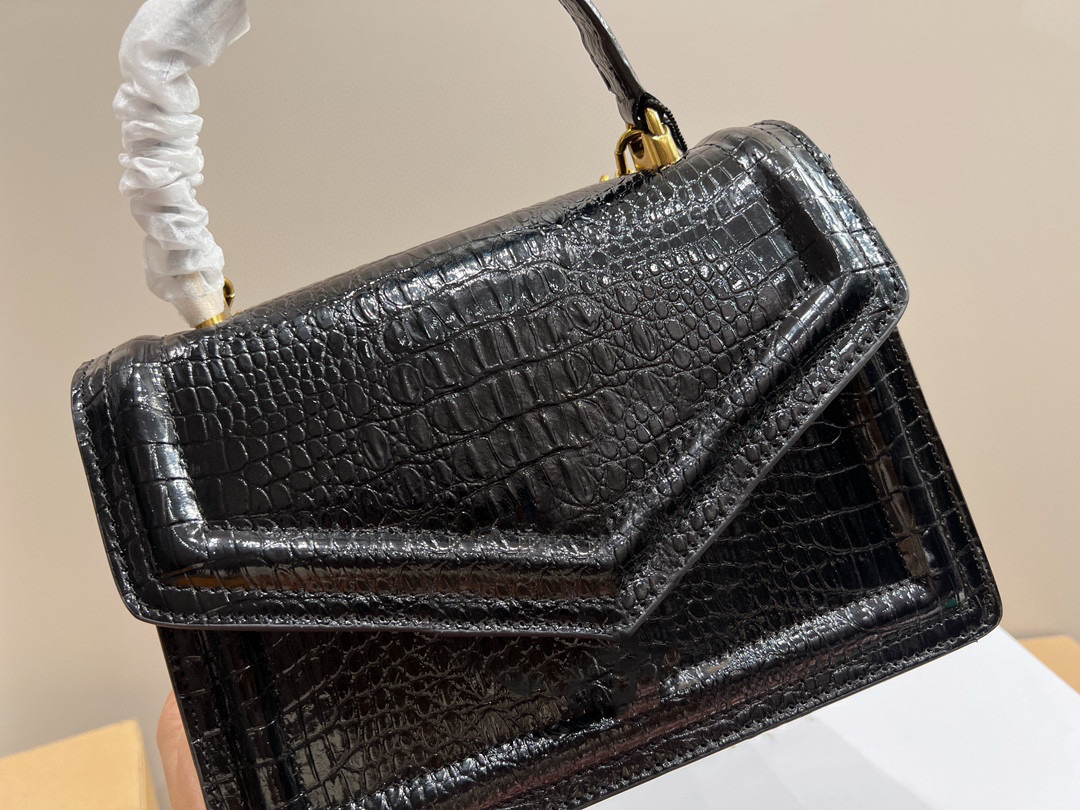 Sac à bandoulière à motif crocodile à la mode avec sac à rabat pour femme de grande capacité, logo en métal en forme de cœur, ouverture de la boucle de designer sac de luxe ID royalfashion_bag