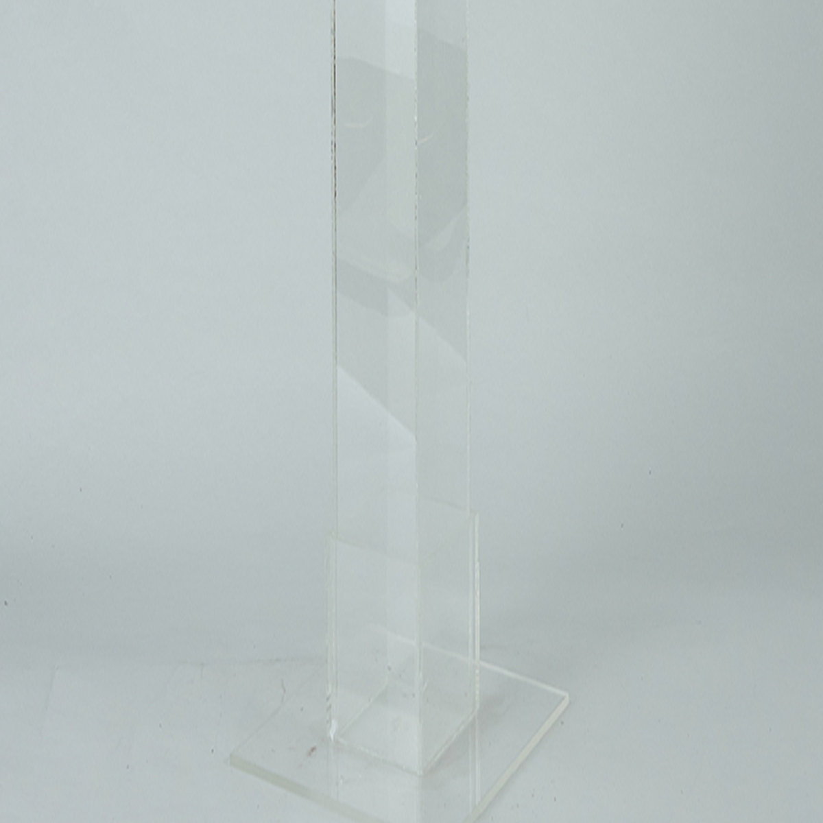 Оптовая акриловая цветочная ваза прозрачный стол