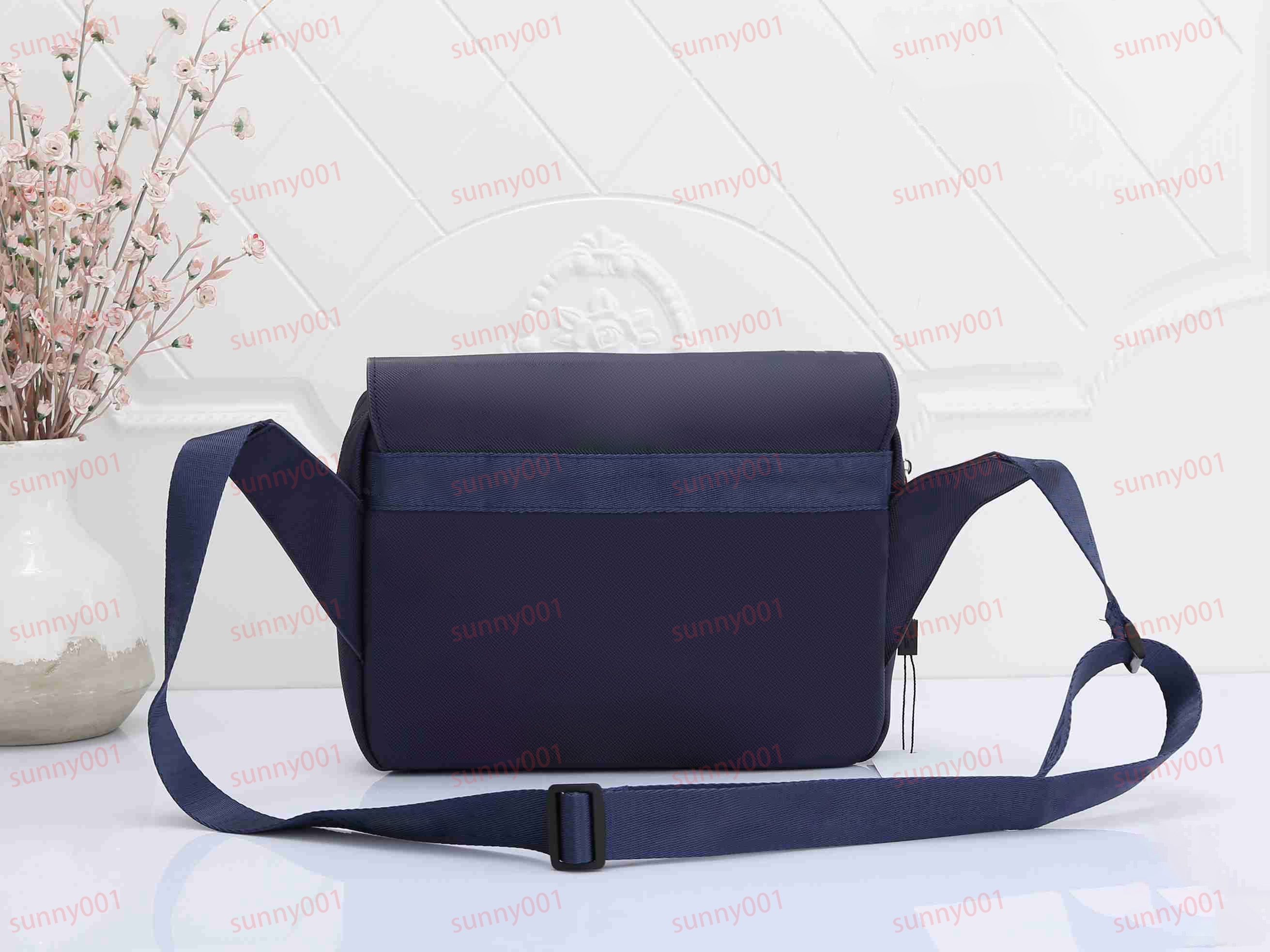 Borsa a tracolla con tasca con cerniera multistrato Borsa a tracolla con bottone a pressione di design Valigetta documenti Pacchetto di lusso