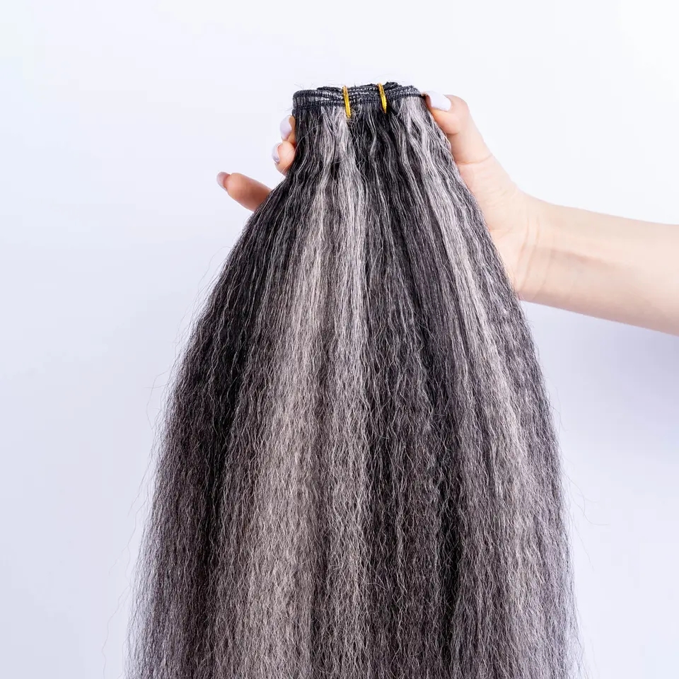 Clip dritta crespa di colore grigio nelle estensioni dei capelli umani le donne nere 10-26 pollici estensione yaki brasiliana sale e pepe grigio argento 100 g / pacco