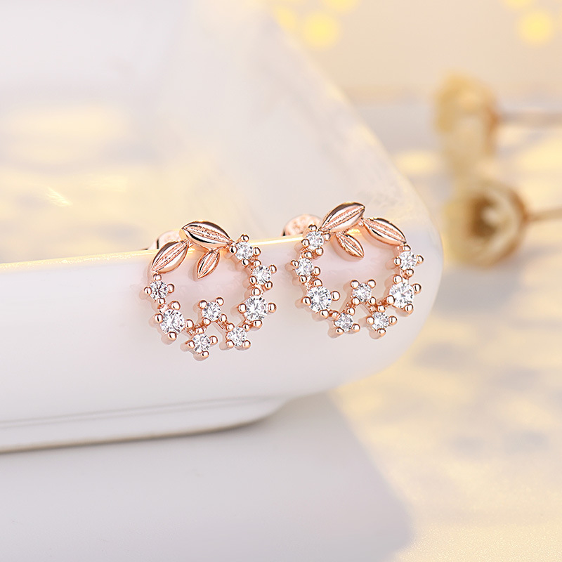 Luxury stud earring designer stud earrings women's jewelry women 18k plated diamond Crystal Rhinestones earrings Wedding Gifts