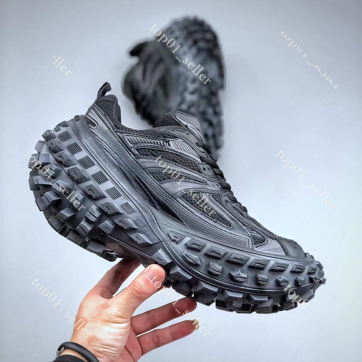 2024 Designer Defender Sneaker Homens Mulheres Pneu Pneu Sapatos Casuais Plataforma Sapatilhas Rosa Bule Bege Preto Cinza Khai Exército Roxo Marinha Estrelas Ama Mens Treinadores Esportes