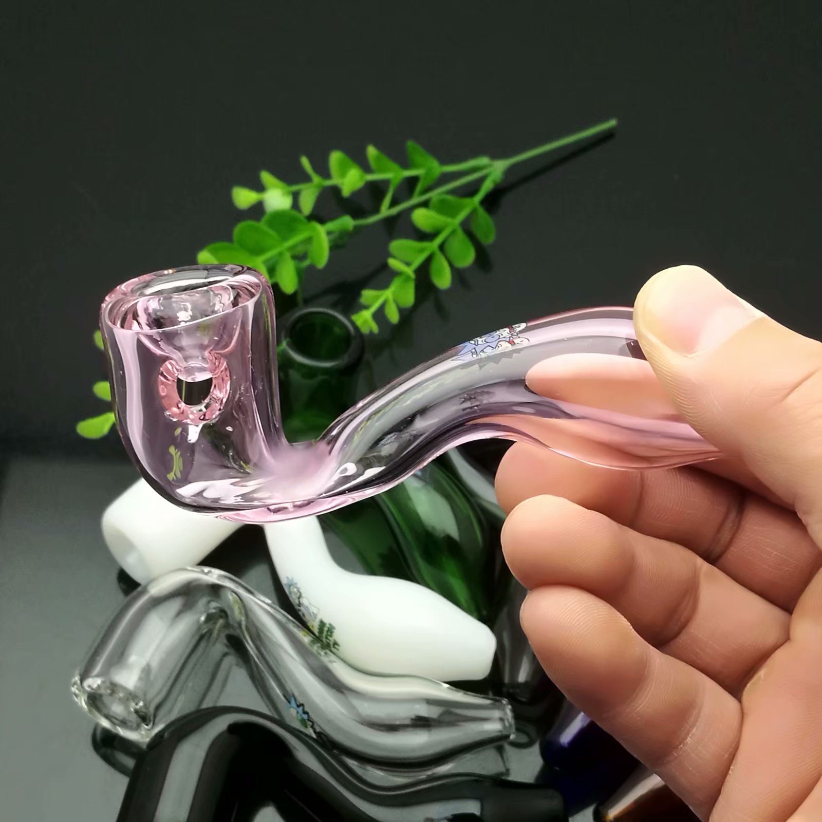 Smoking Pipes bongs Manufacture Hand-blown hookah Colored cartoon logo curved glass pipe