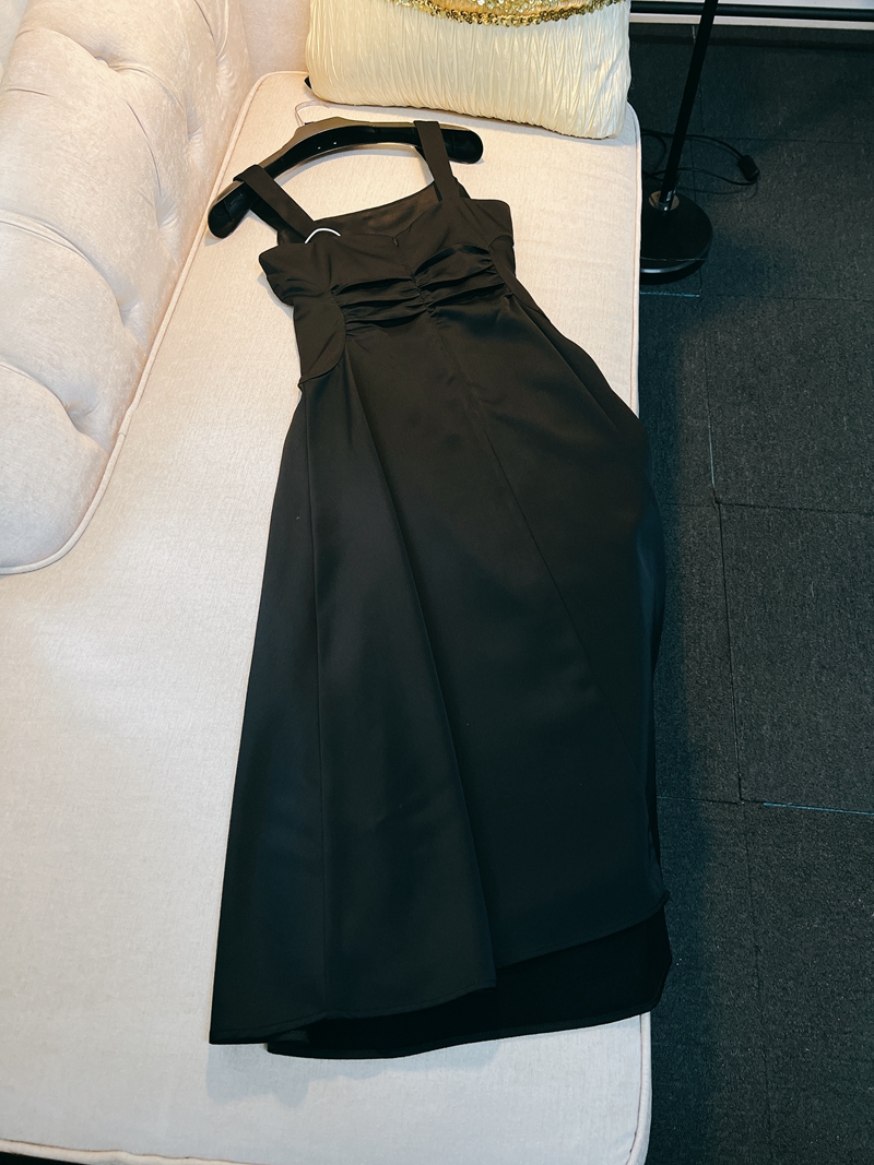 2023 Yaz Beyaz / Siyah Düz Renkli Elbise Spagetti Kayış Kare Boyun Midi Günlük Elbiseler D3L043077