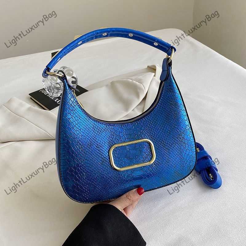 2023 New Arrival Designer V Letter Brand New Moon Bag Stone Grain Shoulder CrossBody Bags Fashion Women Leather Luxury Handbags Tote Classic Feminino Bolsas 230606