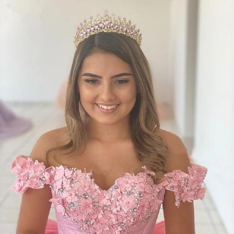 2023 Exquiste Sexy Quinceanera Robes Rose Dentelle Appliques Perles De Cristal Hors Épaule Tulle Fleurs Plus La Taille Formelle Fête De Bal Robes De Soirée Avec Arc