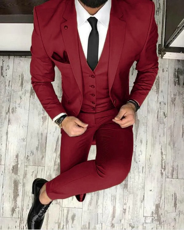 Groom Tuxedos Notched Lapel Slim Fit Blazer Three Pieces Vest Vest Pants Man Made Made Clothing P224s