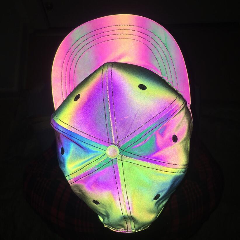 BeanieSkull Caps Colorful Reflective Light Baseball Cap Adjustable Hip Hop Hats WomenMen Rainbow Night Club Hat Streetwear 230608