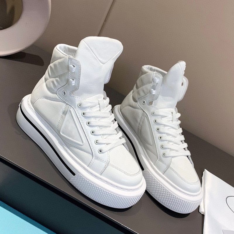 2023 Stivali da donna classici Piattaforma di scarpe casual in tela Hi Reconstructed Slam Jam Triple Nero Bianco Scarpe da corsa da donna alte da uomo sneakers scarpe da esterno