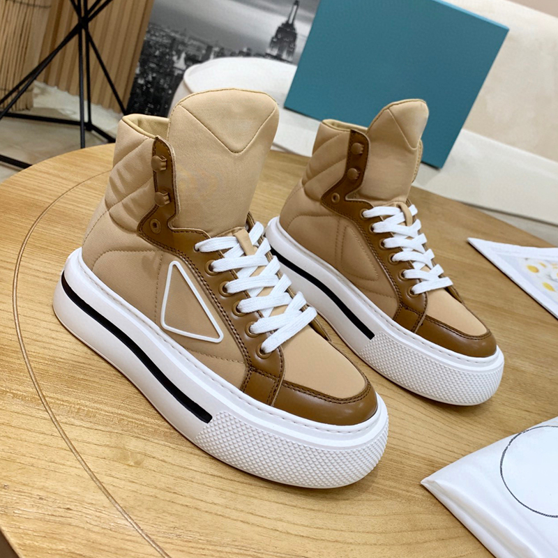 2023 Stivali da donna classici Piattaforma di scarpe casual in tela Hi Reconstructed Slam Jam Triple Nero Bianco Scarpe da corsa da donna alte da uomo sneakers scarpe da esterno