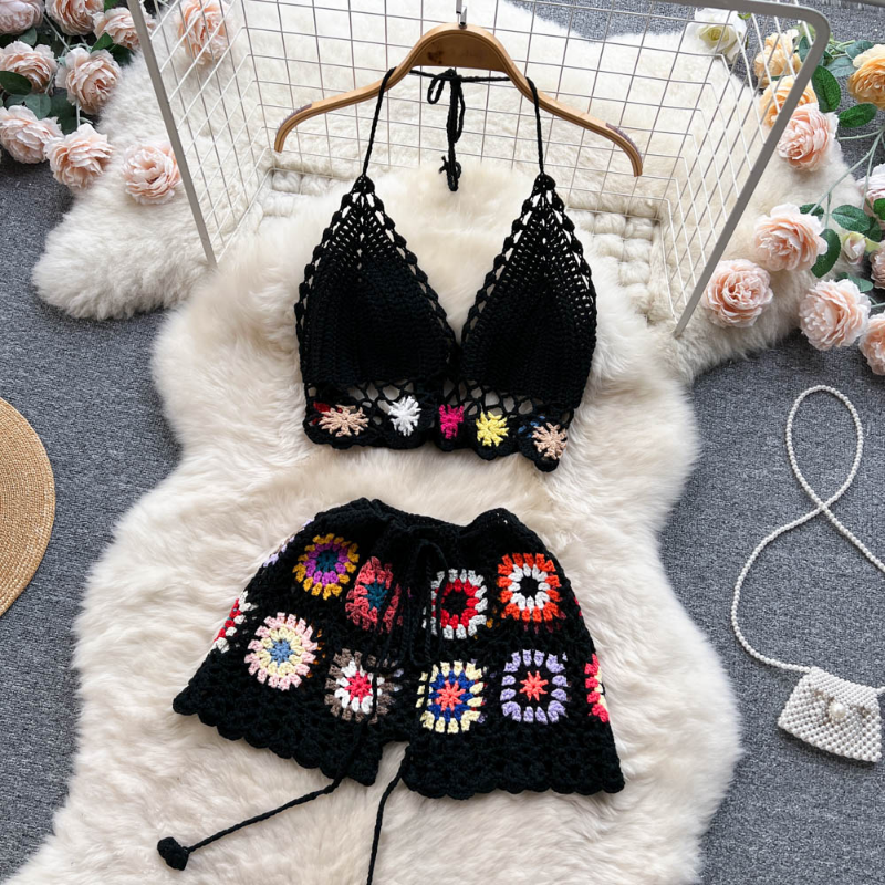 Robe deux pièces été bohème crochet à la main tricoté costume découpé femmes col en v soutien-gorge haut + short à jambes larges ensemble deux pièces