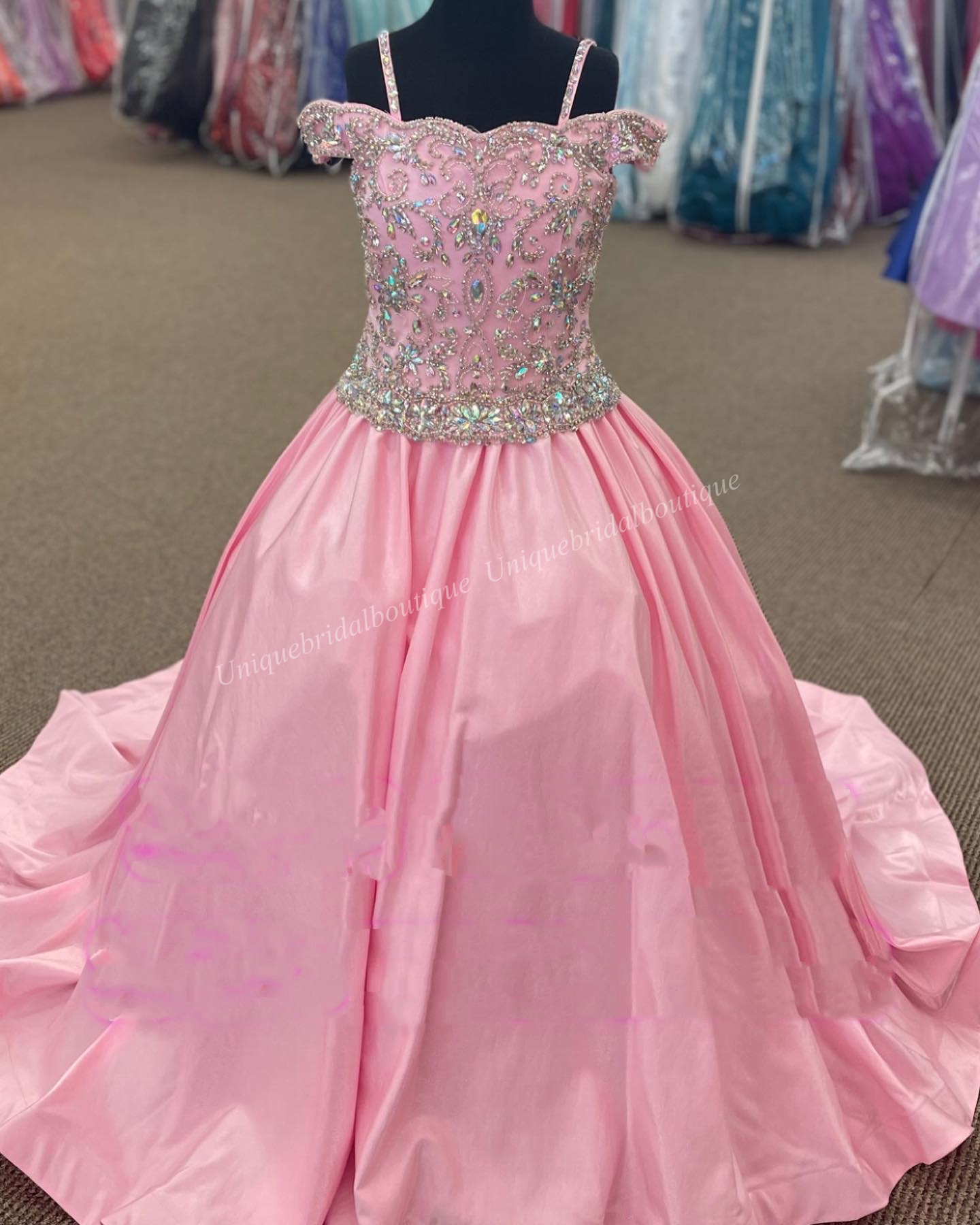 Major Beading Girl Pageant Dress 2024 Pink Taffeta Little Kid Birthday Formal Party Gown Infant Toddler Teens Preteen Tiny Young Junior Miss Off-Shoulder Strap roise