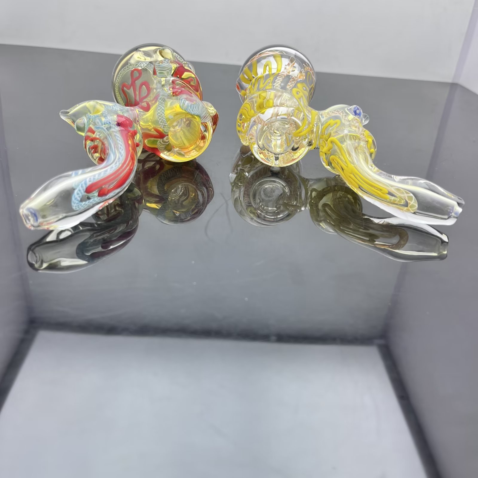 Tubos de fumaça Hookah Bong Glass Rig Oil Water Pipe Bongos de vidro coloridos clássicos engrossados e duráveis
