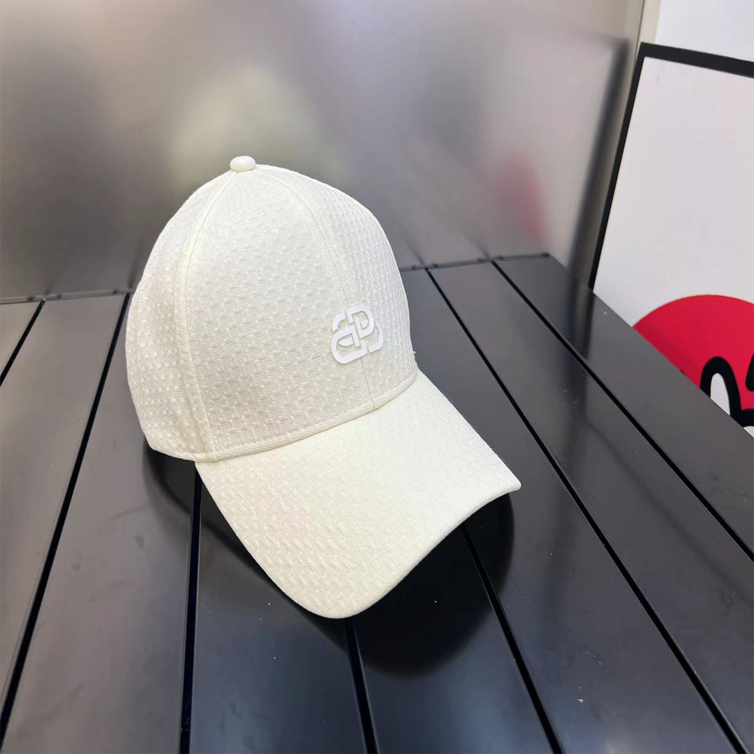 Para letnie oddychająca designerska czapka moda na sporty na świeżym powietrzu Wzór wysunięcia Ochrona przeciwsłoneczna i sunshade 3 kolory Casquette