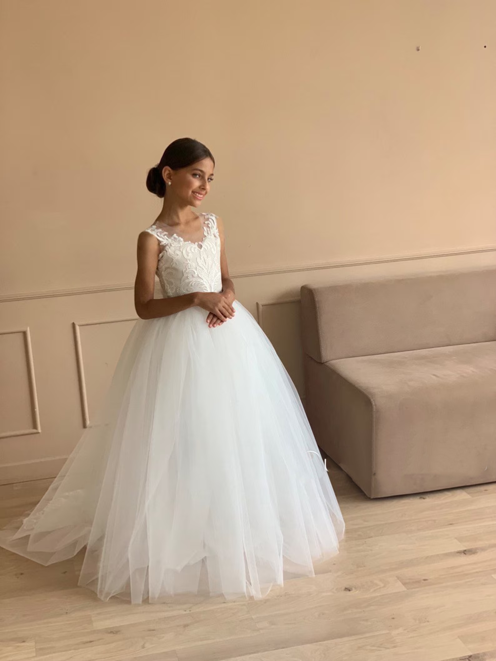 Boho Blumenmädchenkleid 2024 Tutu Elfenbein Tüll Spitze Ballkleid Erstkommunion Kleid Kleines Kind Säugling Kleinkind Taufe Junior Brautjungfer Hochzeitsgast