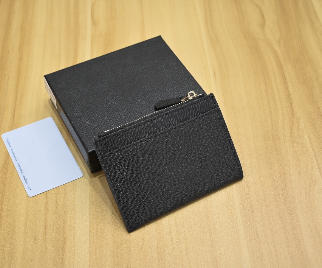 Designer short wallet card holder purse woman mens wallets designer coin purses zipper pouch Genuine Cowhide Leather Mini Clutch Bags Triangle 5A Purses Pocket