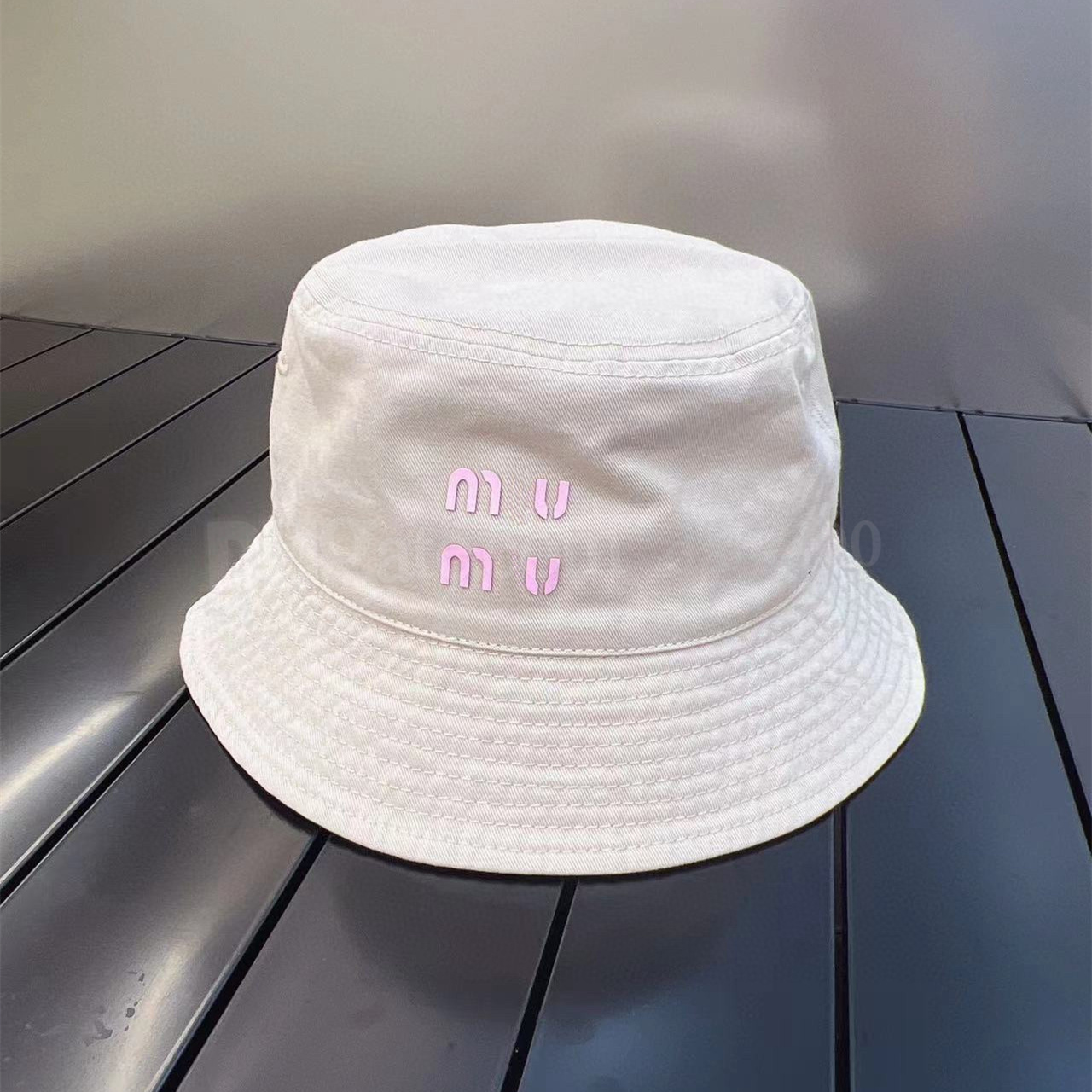 Luxurys Desingersbucket hat masculino feminino fashion ajustado esportes praia pai pescador chapéus rabo de cavalo bonés de beisebol Confortável macio respirável mm