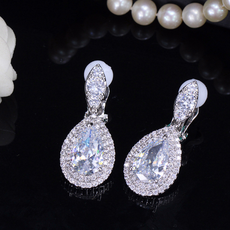 Boucles d'oreilles de créateur à clip de mode pour femmes colorées AAA zircon cubique bleu goutte d'eau diamant argent balancent mariée mariage luxe boucle d'oreille bijoux cadeau