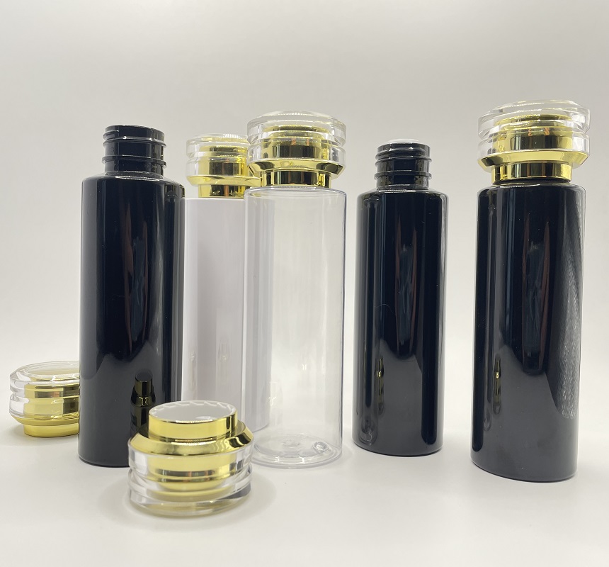 Bottiglie vuote in plastica Contenitori da viaggio con tappo a vite dorato Contenitori ricaricabili da 100 ml Bottiglie cosmetiche shampoo Lozione Detergente toner - Senza BPA