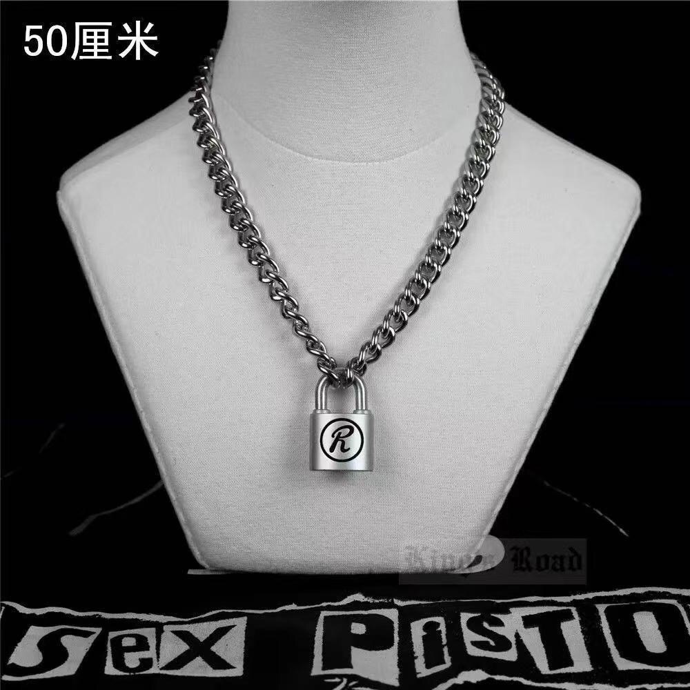 Pendant Necklaces Korean Fashion R Lock Necklace Buckle Male Ins Style Female Trend Hedging Simple High end Non fading 230613