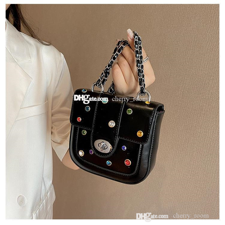 2023 Dziewczęce torebki księżniczki Diamond Kids Pu Saddle Bag Korean Kolor łańcuch kolorów pojedynczych ramię Crossbody Bag F1715