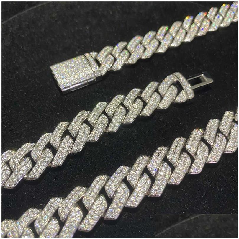 Pendanthalsband Stock Iced Out VVS Moissanite Cuban Armband 925 Sier Bling Diamond Link Chain Hip Hop Men smycken Halsband Drop D Dhyy33