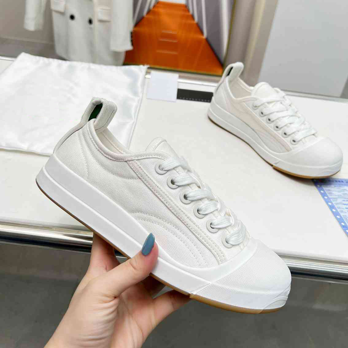 Novo designer de verão Vulcan tênis masculino e feminino sola de borracha casual sapatos rasos Sapato de skate confortável sapatos casuais Periquito branco óptico tamanho 35-45 com caixa