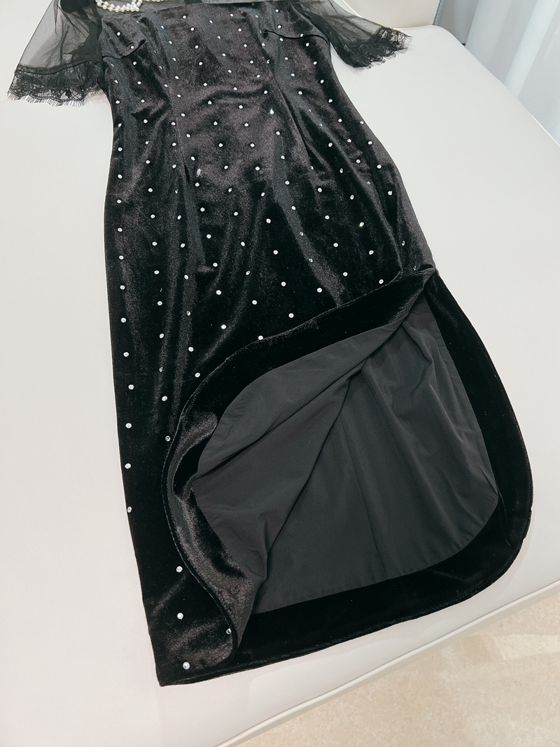 2023 Autumn Black Hot Drilling Beaded Shawl Cheongsam Dress Short Sleeve Stand Collar Panelled Tulle Midi Casual Dresses J3L127148