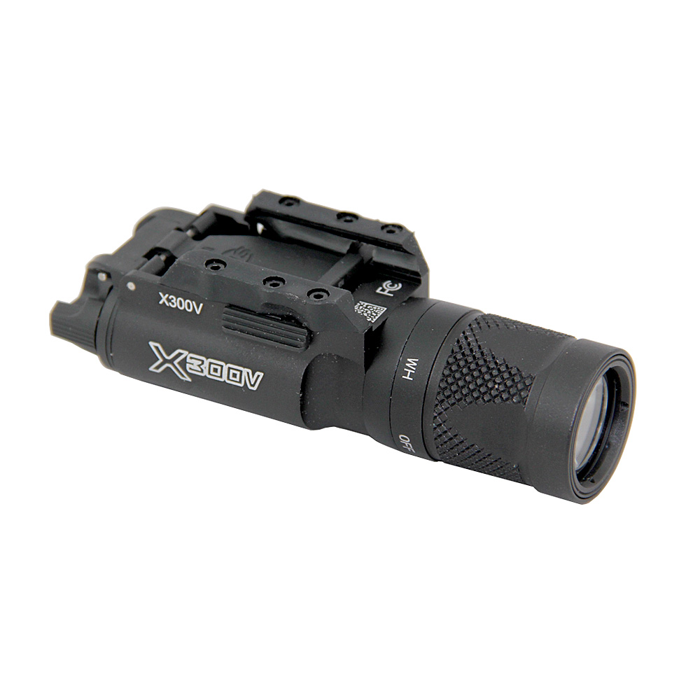 Taktyczne X300V Broń światło wysoko wyjściowe LED Białe światło łowić pistolet Pistolet Pistolet Light Fit Fit 20 mm Picatinny Rail