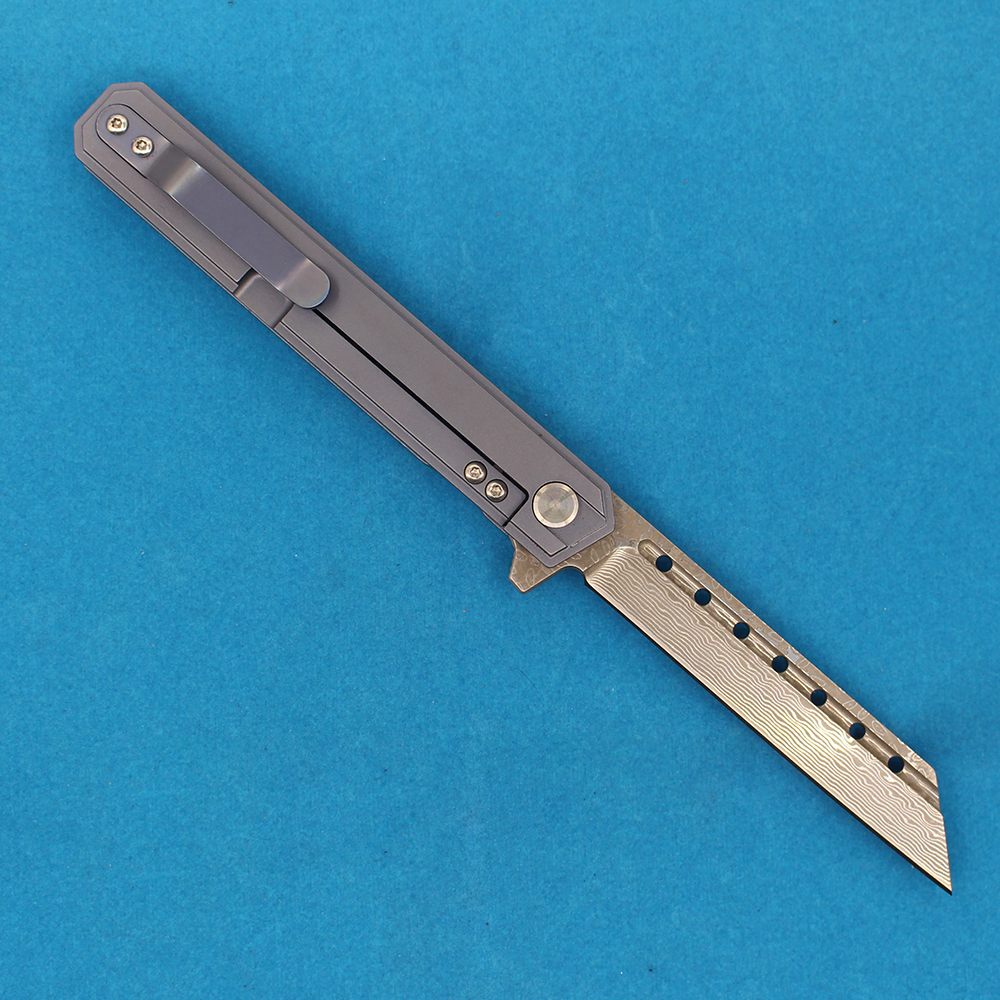New M5242 High End Flipper Folding Knife VG10 Damascus Steel Blade Gold-blue TC4 Titanium Alloy Handle Outdoor Ball Bearing EDC Pocket Knives