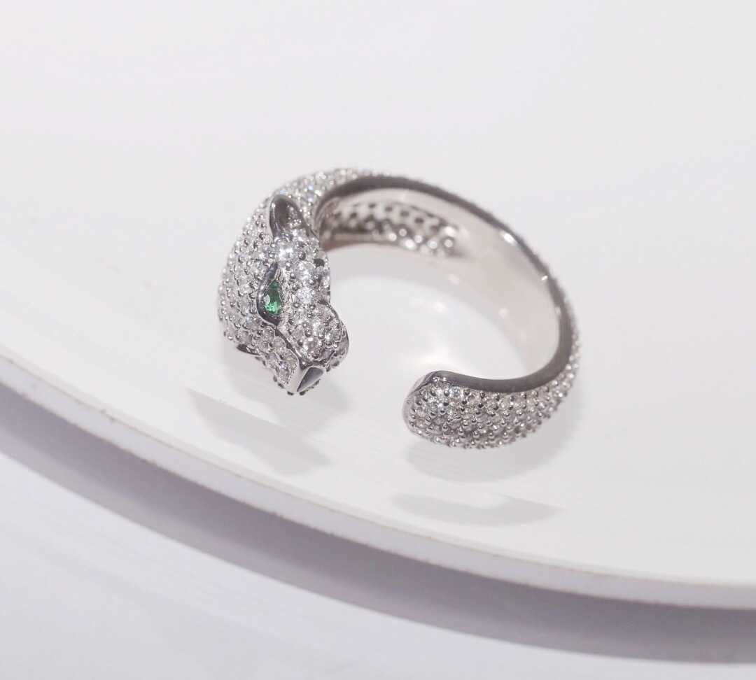 Designer Fashion S925 Sterling Silver Carter Full Diamond Leopard Ring Feminin och mångsidig liten delikat personlighet
