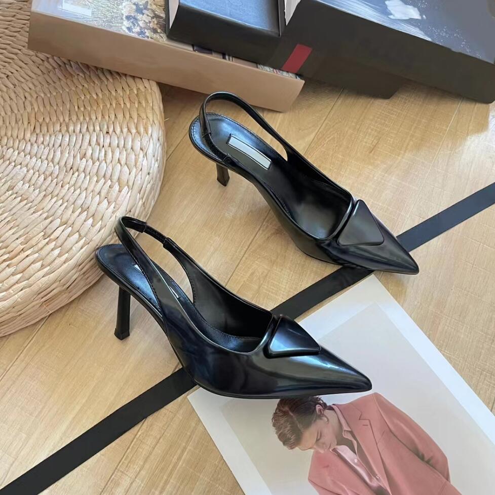 Sandały projektant sandały na wysokich obcasach srebrne błyszczące skórzane sandały na środkowych obcasach Kobiety luksusowe letnie buty buty wysokiej jakości sandał weselny