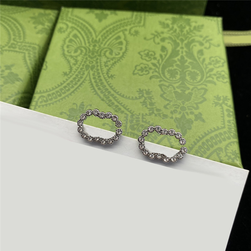 Designer örhänge Letter V LODO Stud Earing Luxury Women Fashion Hoop Jewelry Metal Earring30p