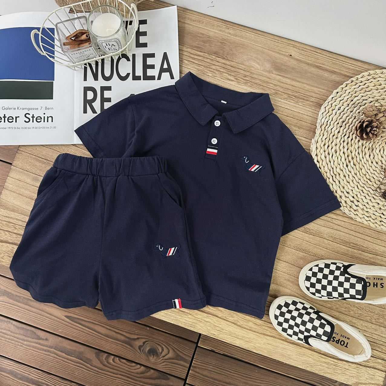 Tuta bambini Abbigliamento 2023 Summer New Dog Pattern Set a due pezzi Polo ragazzi e ragazze Pantaloncini in puro cotone 2 pezzi Completi neonati