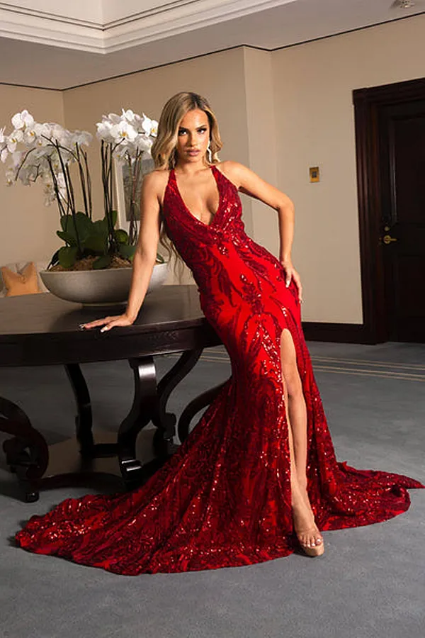 Robes de soirée formelles pailletées rouges scintillantes Sexy Backless Front Slit Halter Sirène Robes d'occasion spéciale Autriche Femme Prom Party Robes