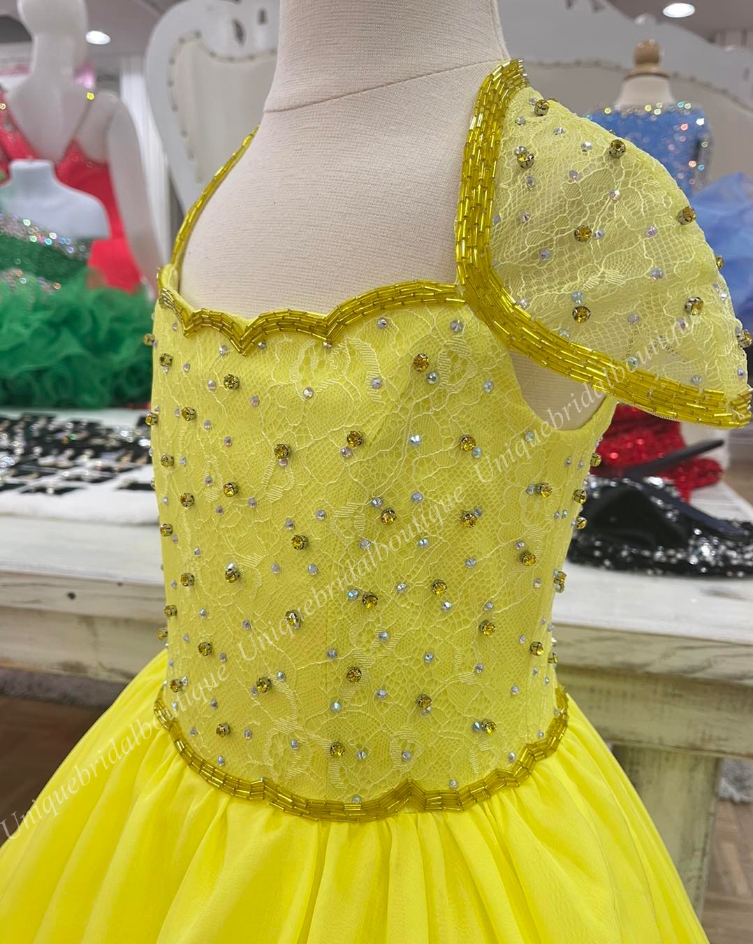 Long Chiffon Girl Pageant Dress 2024 Cap Sleeves Ballgown Lemon Lace Little Kid Birthday Formal Party Gown Infant Toddler Teens Preteen Tiny Young Junior Miss