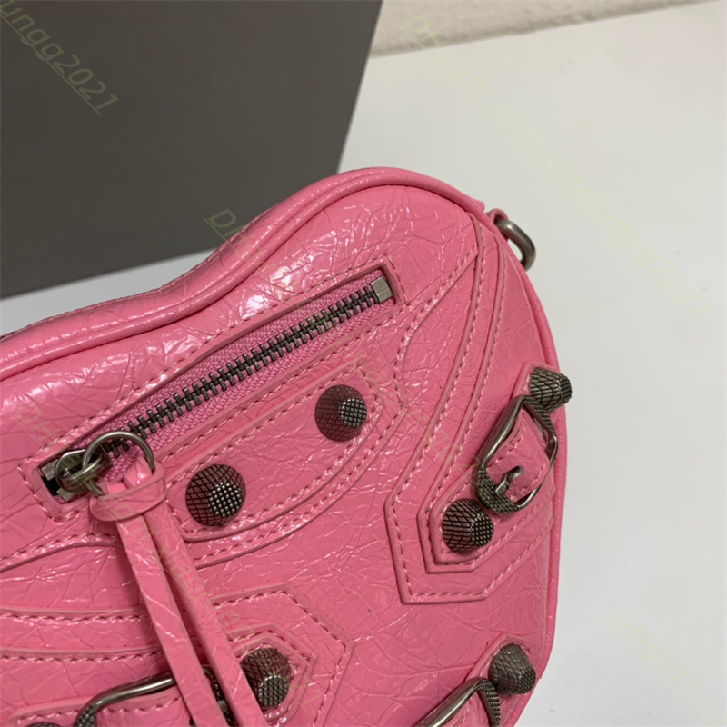 High Fashion designers Cross body Shoulders bag LE CAGOLE HEART Mini Handbag lady Chain shoulder Evening Bags Cosmetic Bags mini Heart Bags totes