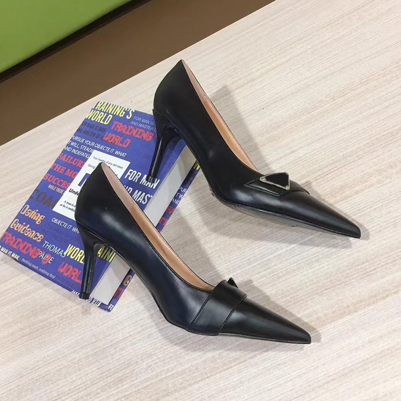 Designer dress shoes triangle buckle ladies luxury pointed high heels shallow mouth fine heel daily fashion commuter shoes heel 8cm high with box