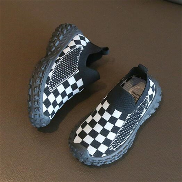 Sapatos esportivos infantis primavera e outono novos sapatos casuais para meninos Sapatos de malha respirável Sola macia Sapatos de bebê confortáveis
