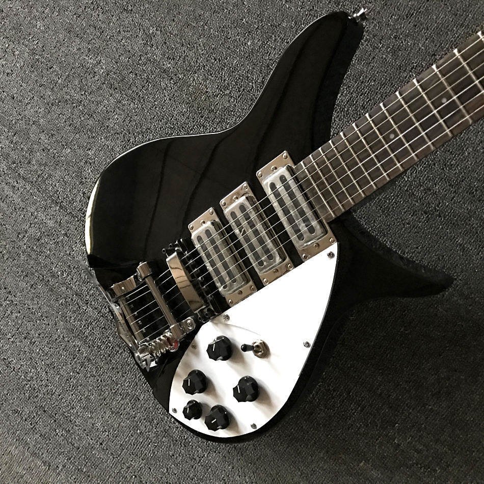 Johnlennon 325 Kort skala längd 527mm 6 String Black Electric Guitar Bigs Tremolo Gloss Paint Fingerboard 5 graders vinkelhuvuden