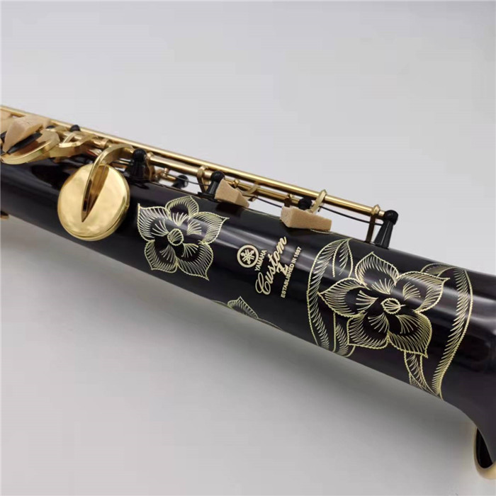 YSS-82Z mässing av hög kvalitet B-Bat Soprano Straight Pipe Saxophone Black Gold Graved Mönster ett till ett japanskt hantverk gjord med fodral