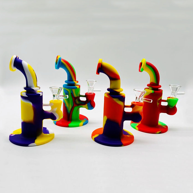 Ultimi kit di tubi in silicone colorato narghilè Bong Kit portatile rimovibile in stile desktop Gorgogliatore Herb Tabacco in vetro Filtro maschio Ciotola pipa ad acqua Portasigarette DHL