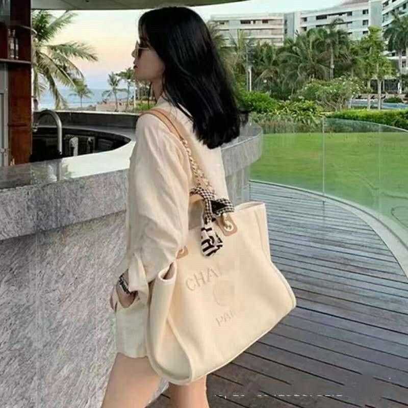 Nuova borsa da spiaggia Xiangjia Pearl Tote Fashion INS una spalla palmare Star stesso stile 5UIY Fabbrica online vendita al 70%