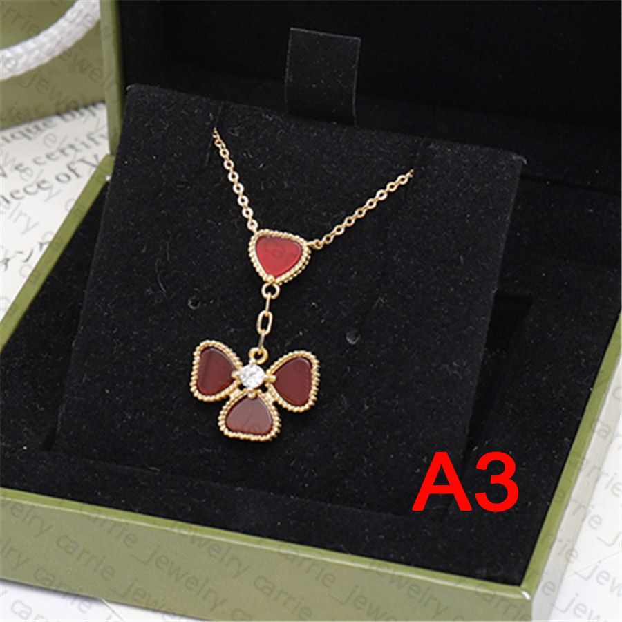 Klassieke ketting hanger mode elegante klaver kettingen Fritillaria cadeau voor vrouw sieraden zeer kwaliteit 18 kleur doos nodig extr3349