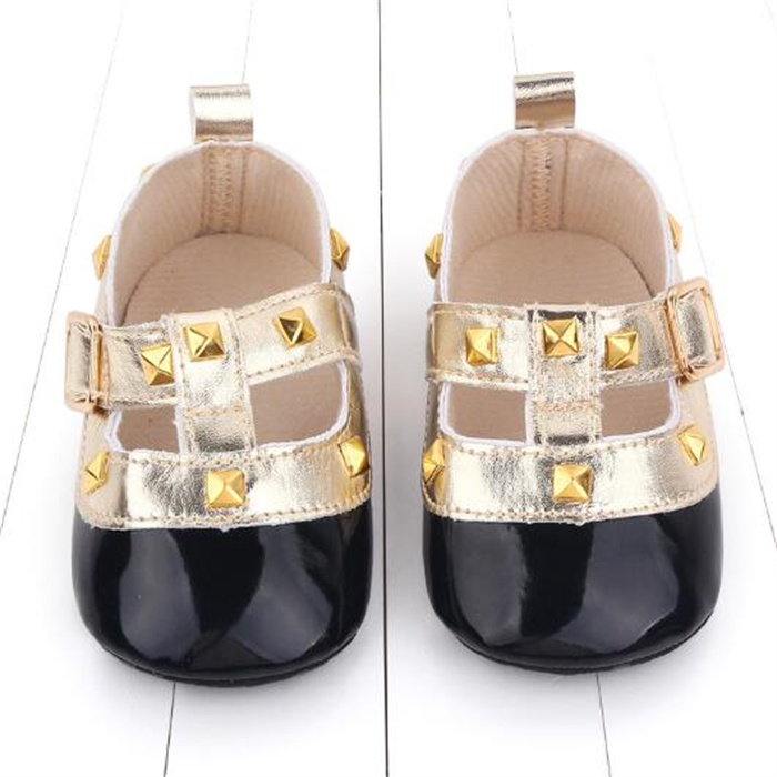 New Toddler Baby Shoes Fashion Rivets Girls Prewalker Princess Sandal Cute Infant First Walkers Kids Casual Sneakers