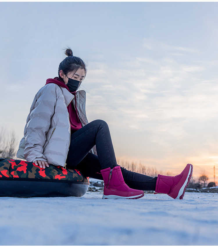 أحذية المشي لمسافات طويلة VIP Women's Boots Warm Plush Snow Boots غير رسمية أعلى من الشتاء في فصل الشتاء Shoeshkd230621