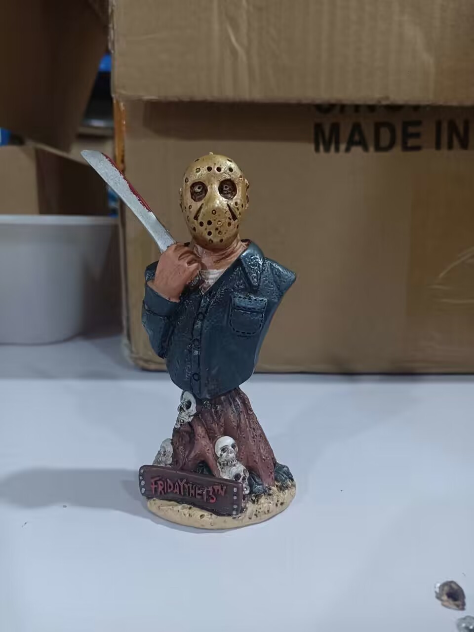 Halloween Horror Movie Sculpture Resin Craft Home Party Decor Statue Resin Figure Halloween Indoor Home Decor Collection Gifts 2202124