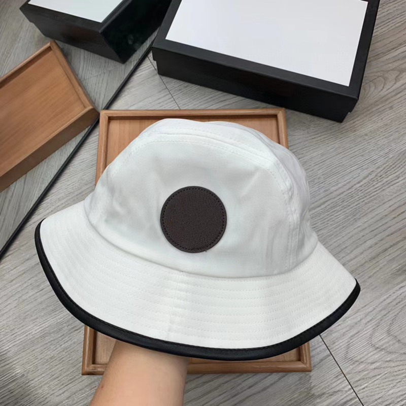 Nya 2023 Desingers Bucket Hats Luxurys breda randen hattar Solid Color Letter Sunhats Fashion Trend Travel Buckethats Temperament239e